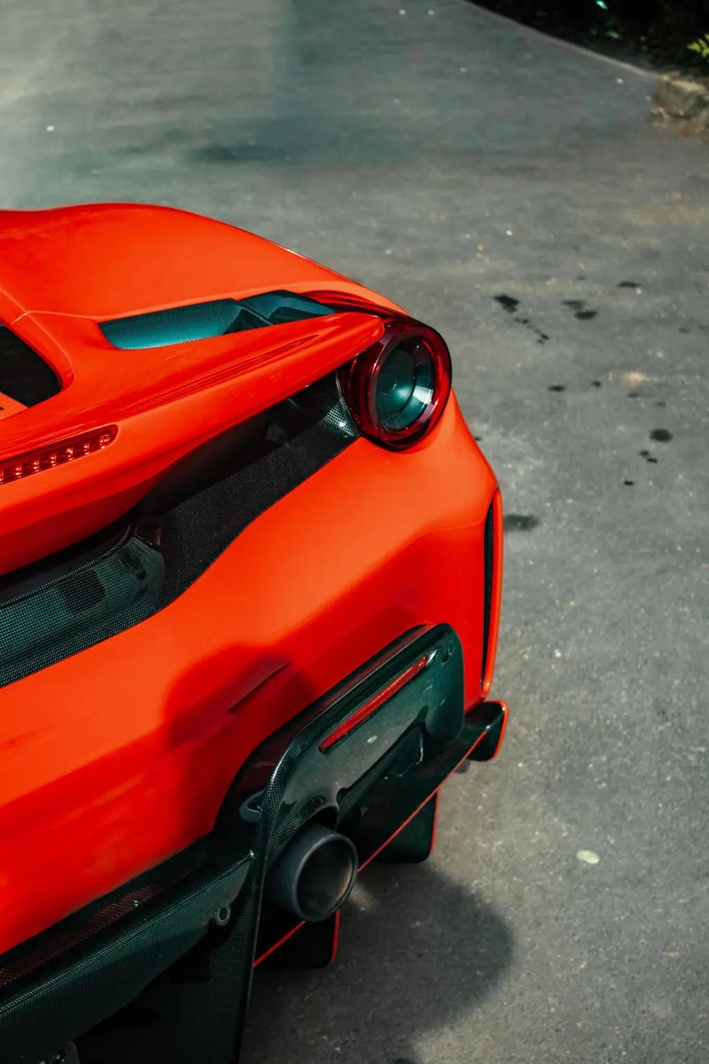 Ferrari tail light and carbon detail