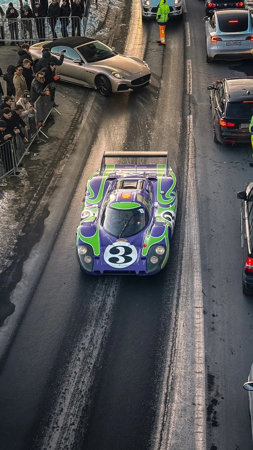 Prototipo da competizione numero 8 visto dall’alto